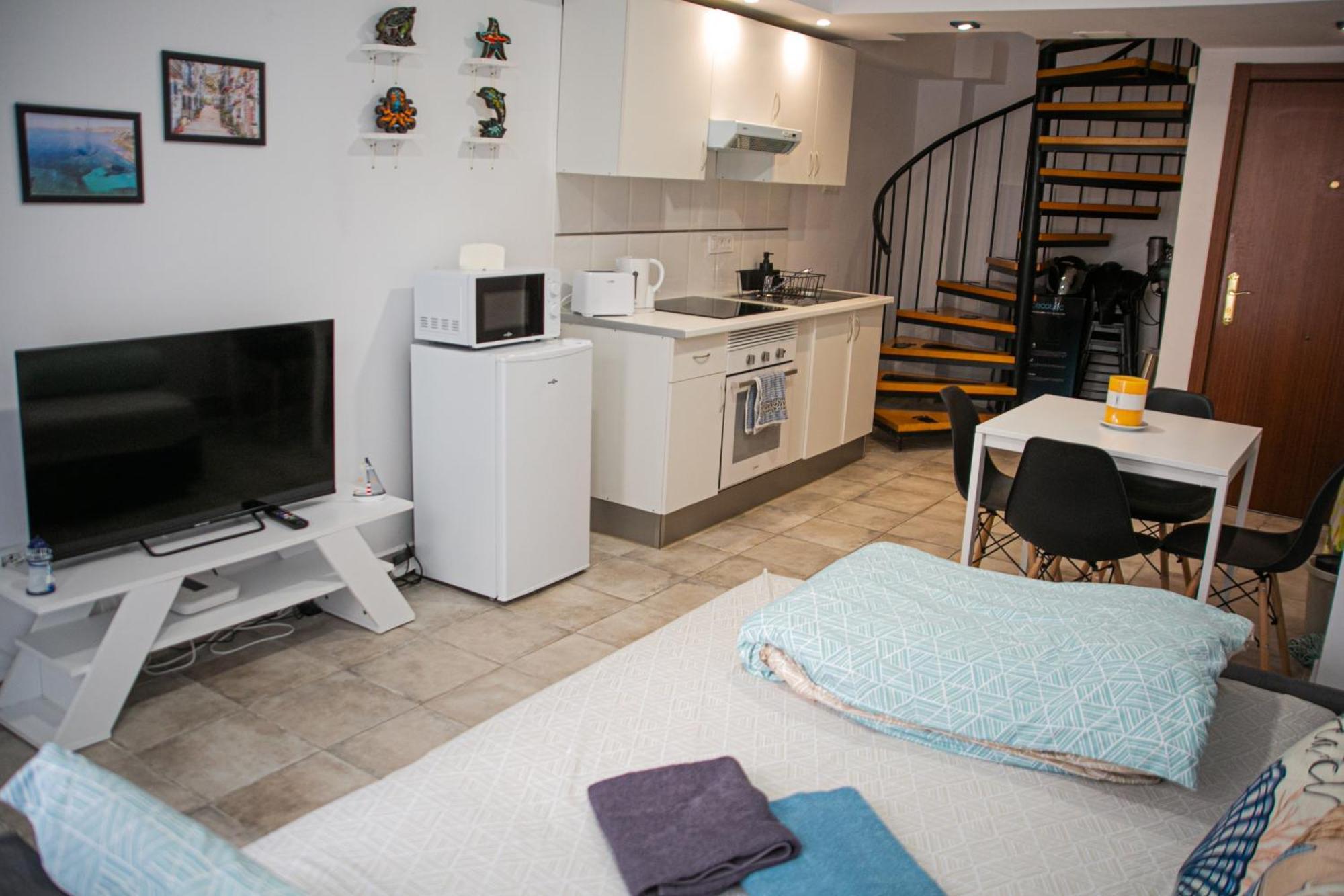 Charming Duplex - Historic Center - 7Min To Beach Alicante Eksteriør billede